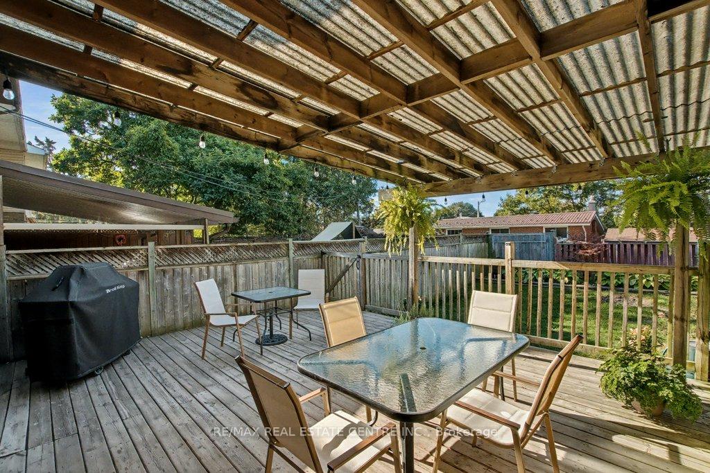 Photo 29 of 73 Obermeyer Drive, Kitchener — HOMEH