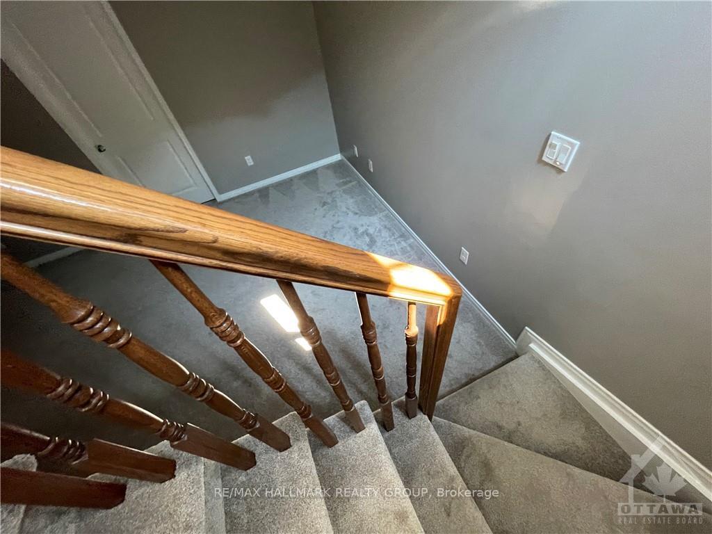 Photo 9 of 303 Tabaret Street, Ottawa, Kanata - Emerald Meadows/Trailwest — HOMEH