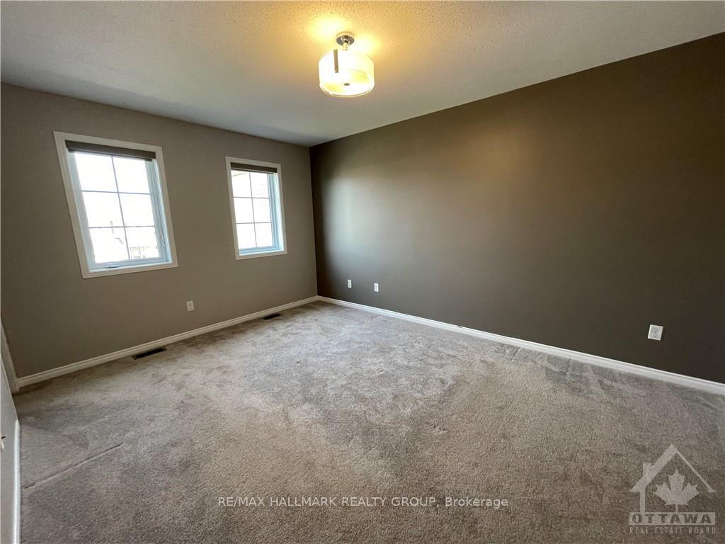 Photo 20 of 303 Tabaret Street, Ottawa, Kanata - Emerald Meadows/Trailwest — HOMEH