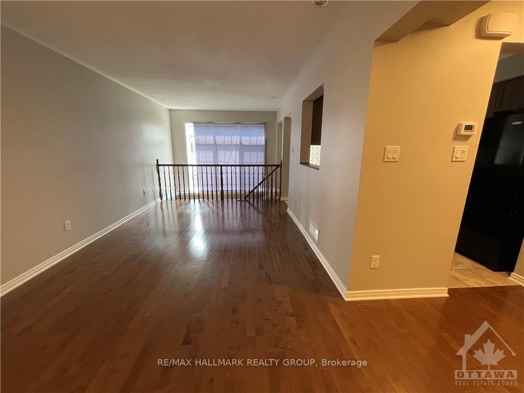 Photo 27 of 303 Tabaret Street, Ottawa, Kanata - Emerald Meadows/Trailwest — HOMEH