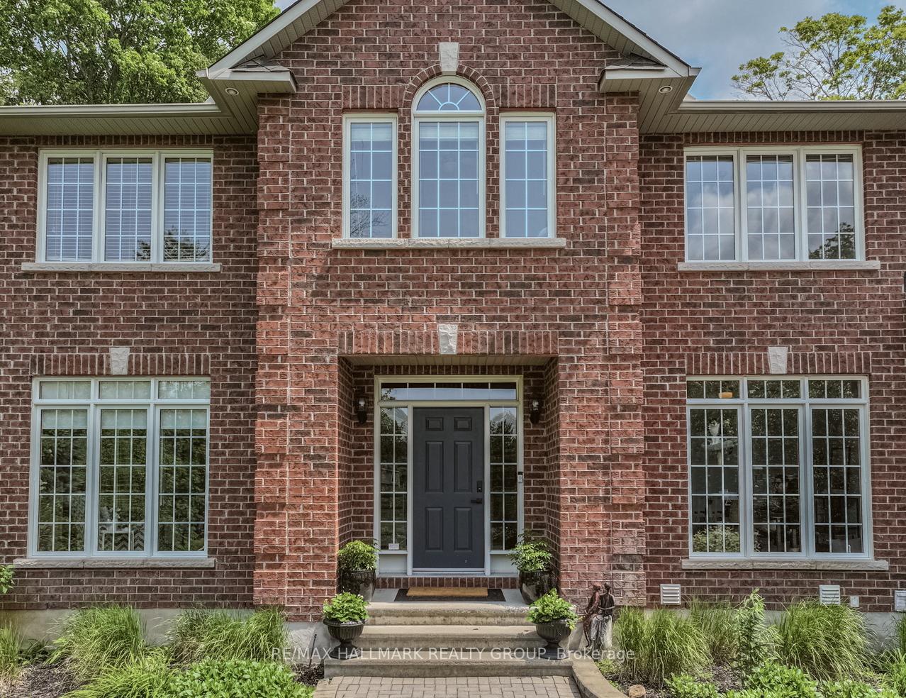 Photo 2 of 1431 Duchess Crescent, Ottawa, Manotick East to Manotick Station — HOMEH