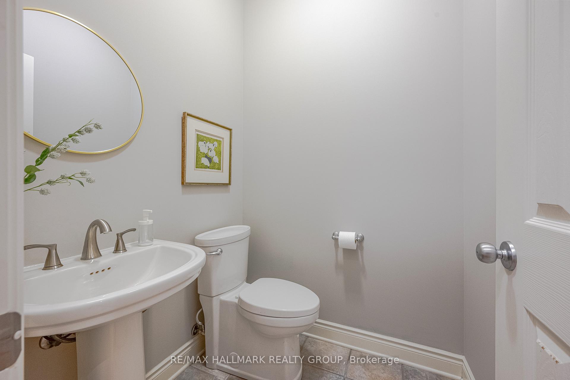 Photo 18 of 1431 Duchess Crescent, Ottawa, Manotick East to Manotick Station — HOMEH