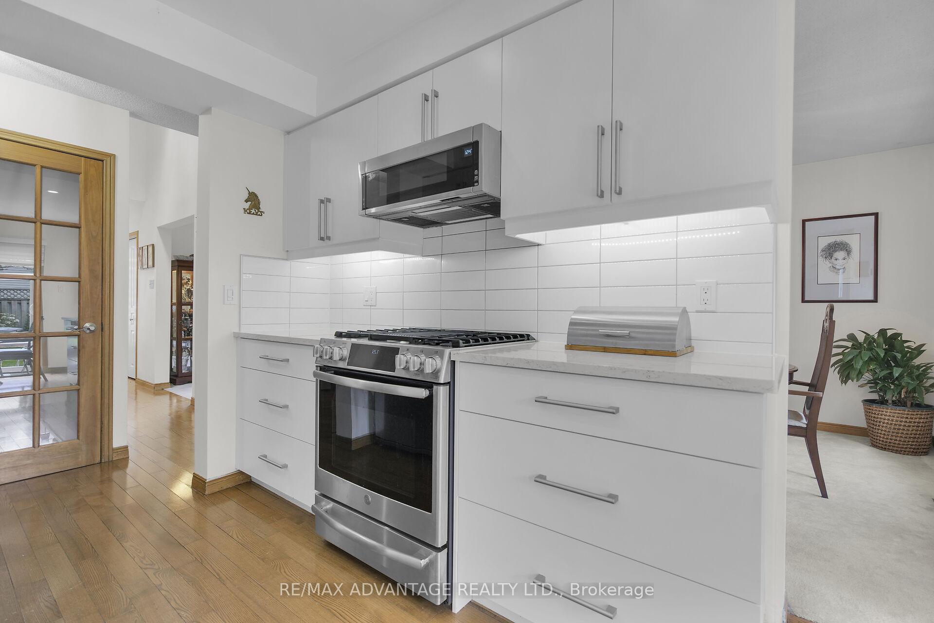 Photo 13 of 243 Conway Drive, London, South X — HOMEH