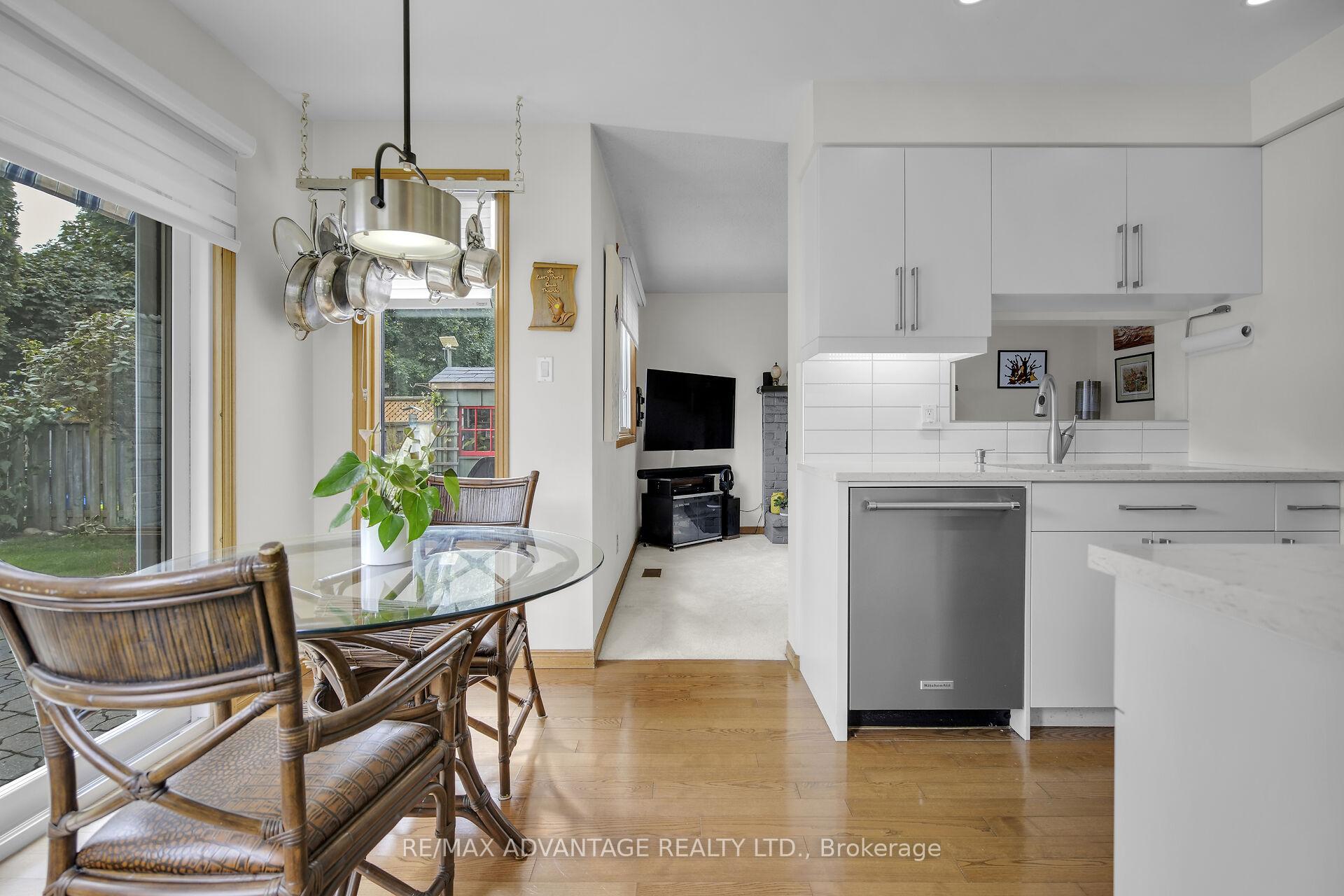 Photo 15 of 243 Conway Drive, London, South X — HOMEH