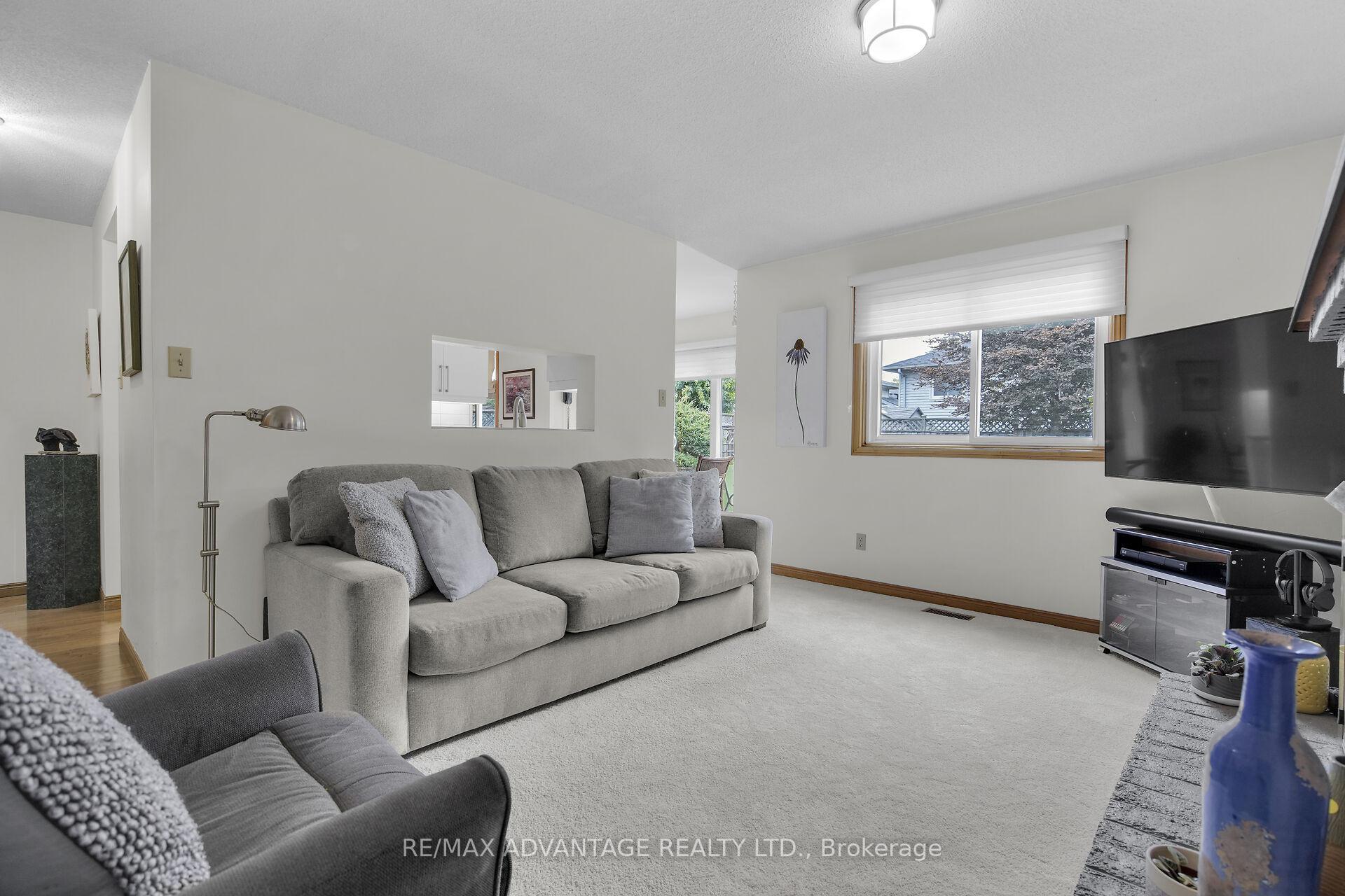 Photo 19 of 243 Conway Drive, London, South X — HOMEH