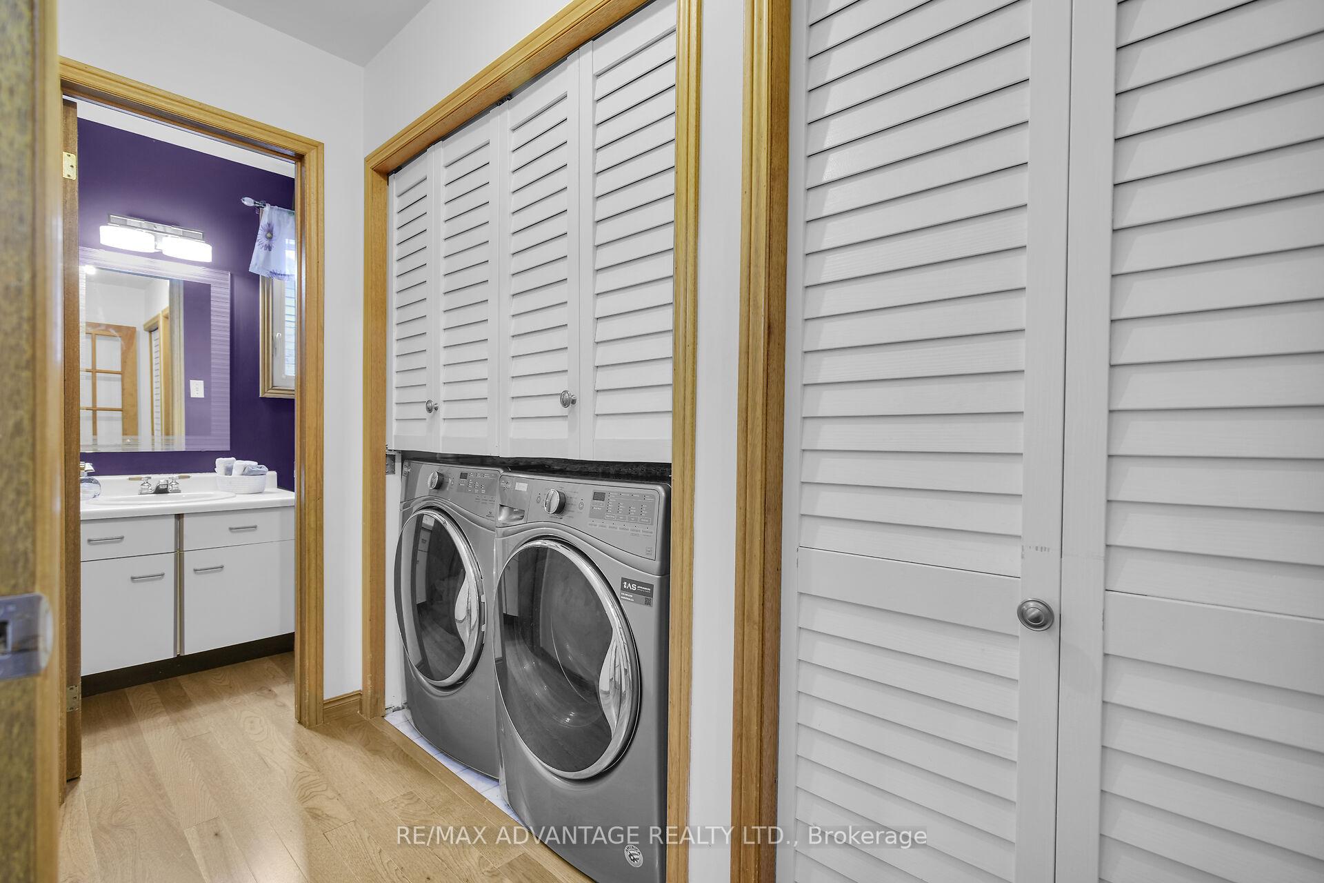 Photo 20 of 243 Conway Drive, London, South X — HOMEH