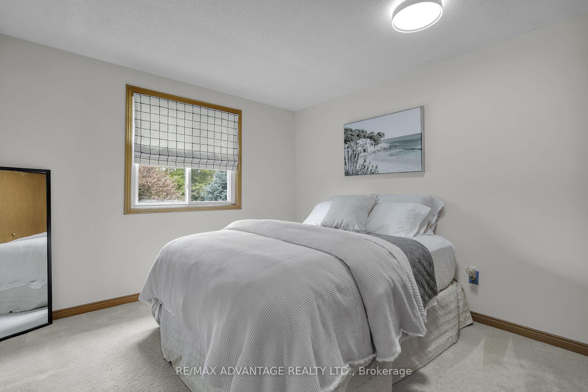 Photo 30 of 243 Conway Drive, London, South X — HOMEH
