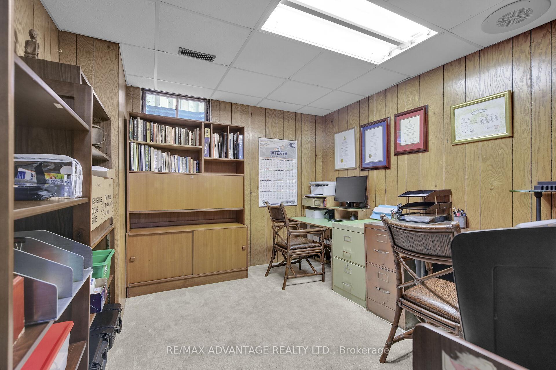 Photo 40 of 243 Conway Drive, London, South X — HOMEH