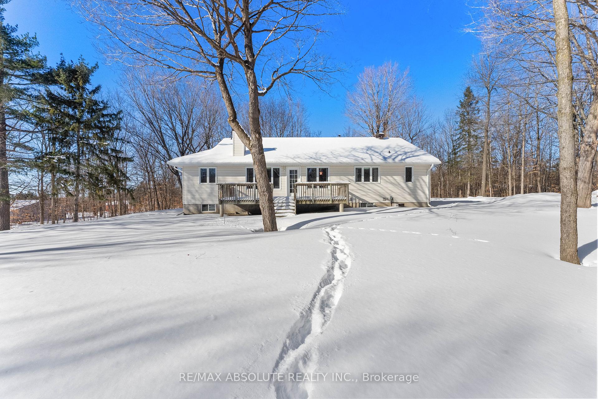 Photo 33 of 123 Woodridge Crescent, McNab/Braeside, Mcnab/Braeside Twps — HOMEH