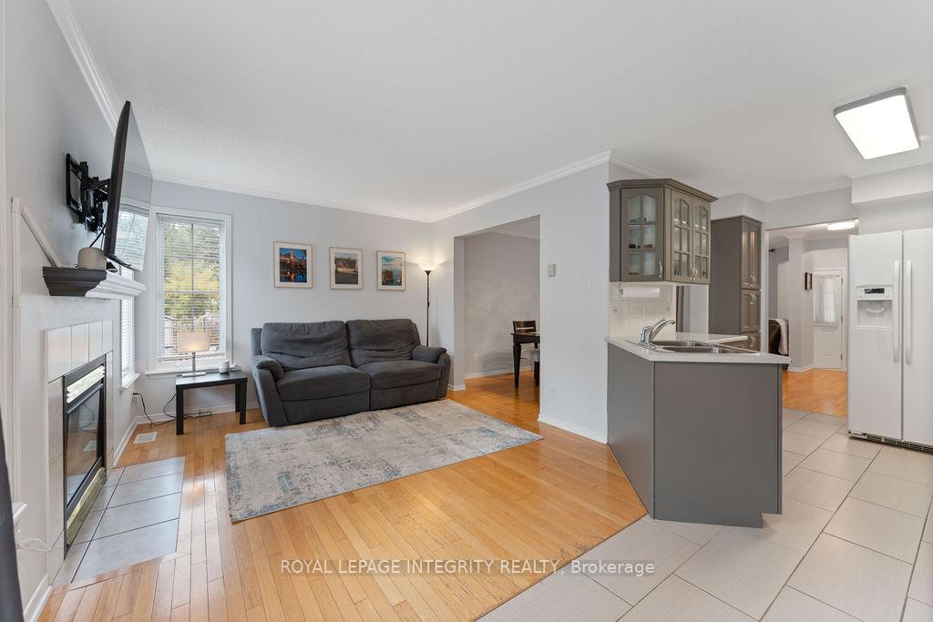 Photo 8 of 105 Bishops Mills Way, Ottawa, Kanata - Beaverbrook — HOMEH
