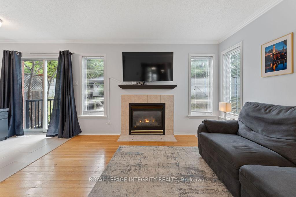 Photo 11 of 105 Bishops Mills Way, Ottawa, Kanata - Beaverbrook — HOMEH