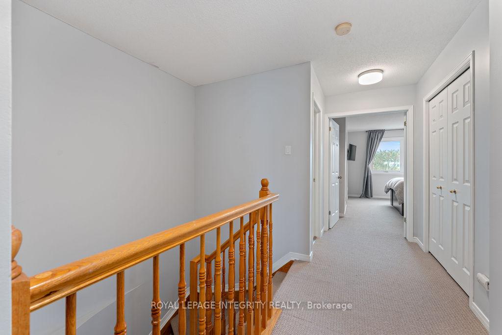 Photo 18 of 105 Bishops Mills Way, Ottawa, Kanata - Beaverbrook — HOMEH