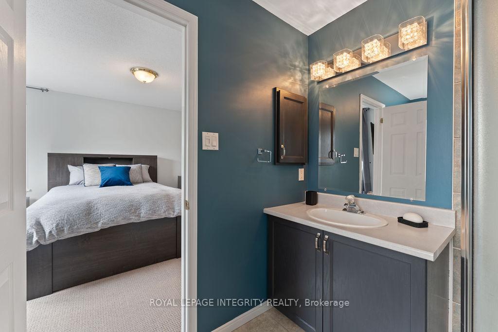 Photo 21 of 105 Bishops Mills Way, Ottawa, Kanata - Beaverbrook — HOMEH