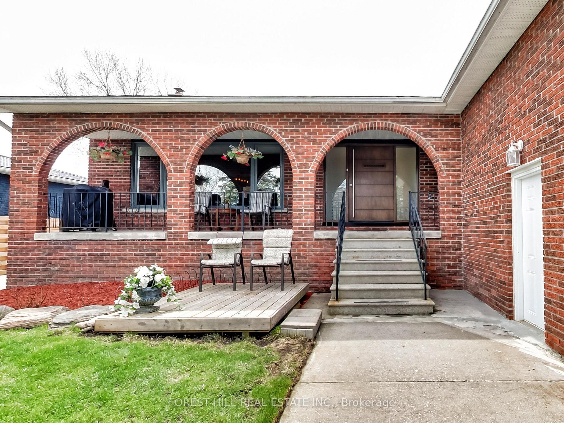 Photo 4 of 1153 Vernor Drive, Innisfil, Gilford — HOMEH