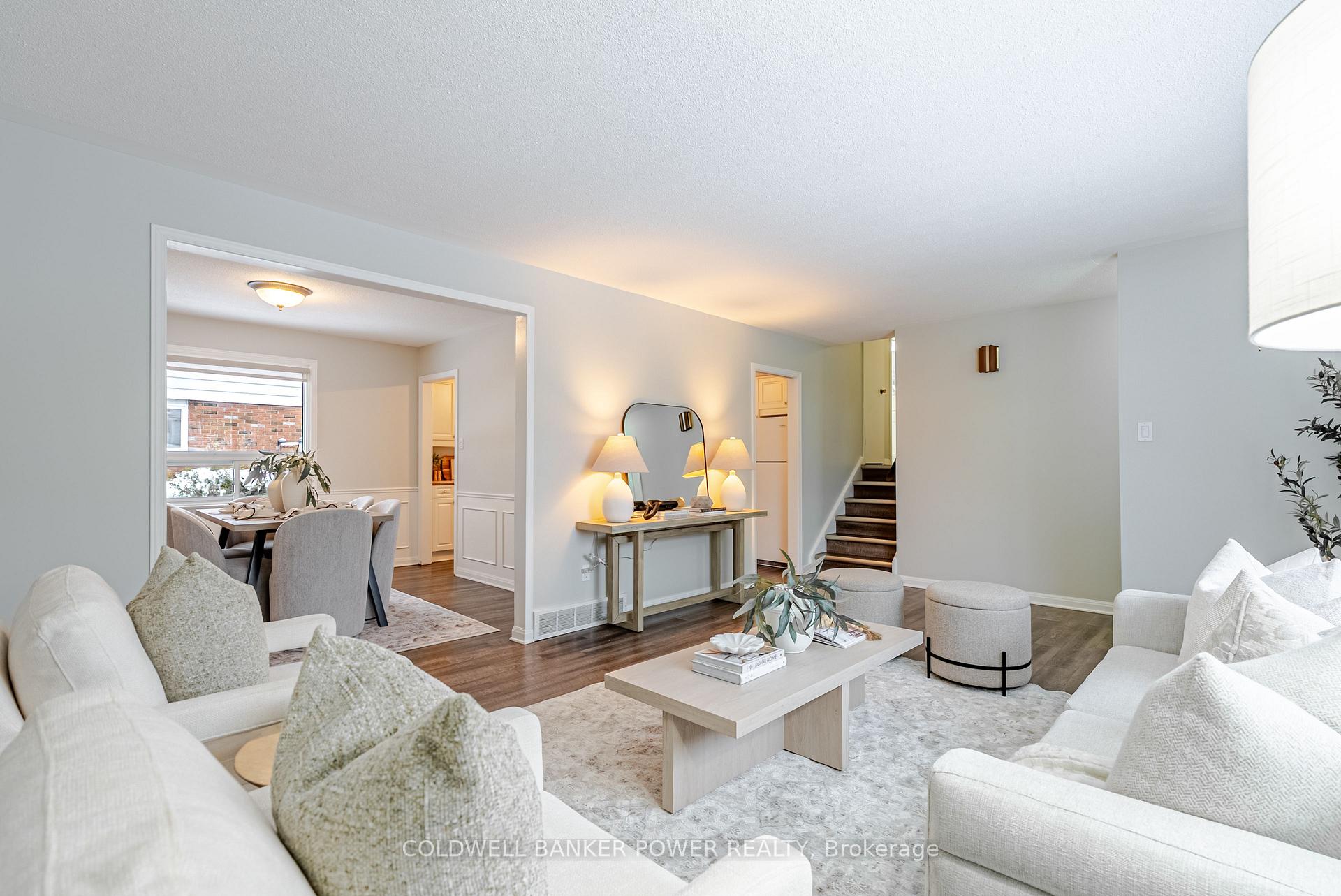 Photo 8 of 29 Nottinghill Crescent, London, South M — HOMEH