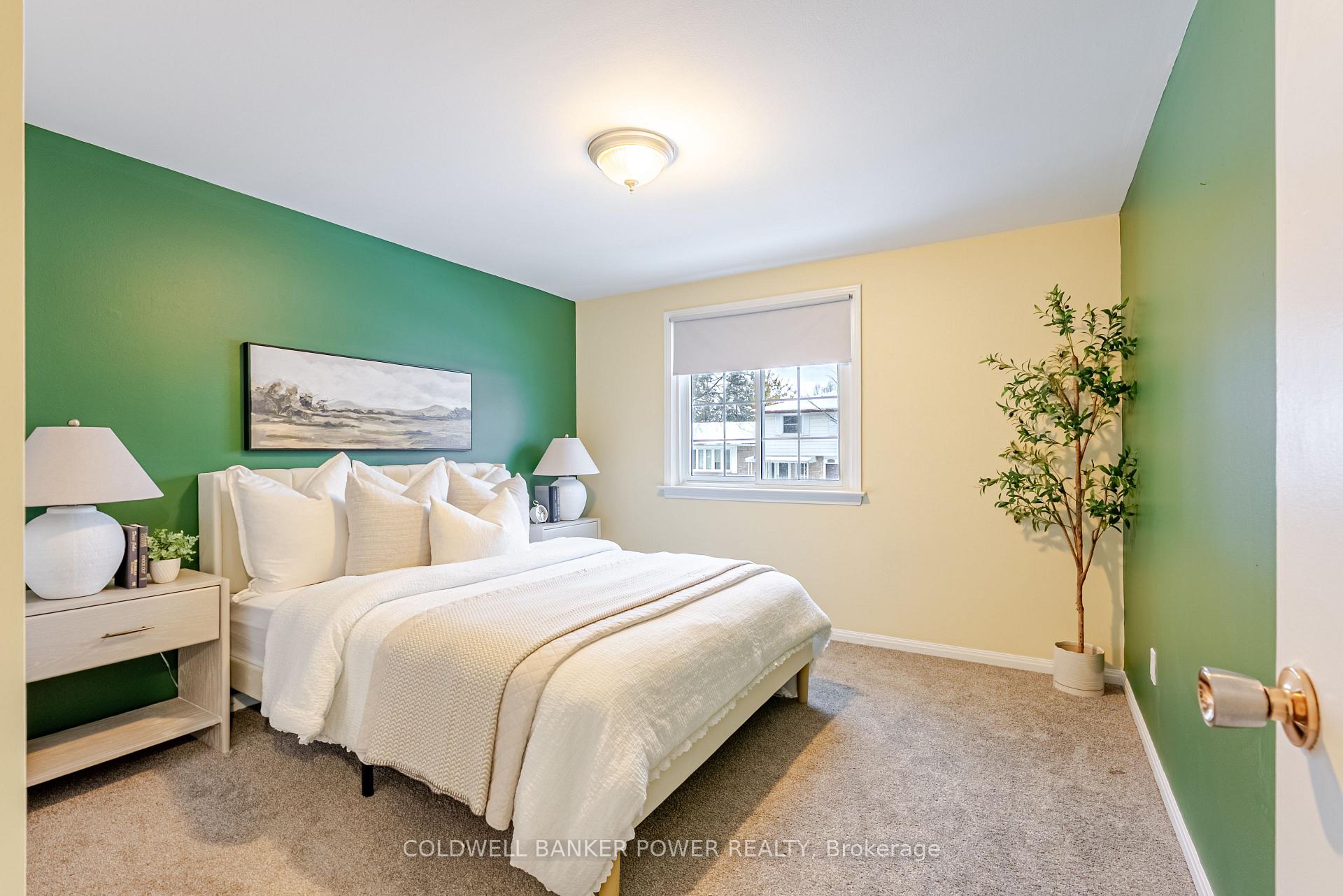 Photo 17 of 29 Nottinghill Crescent, London, South M — HOMEH