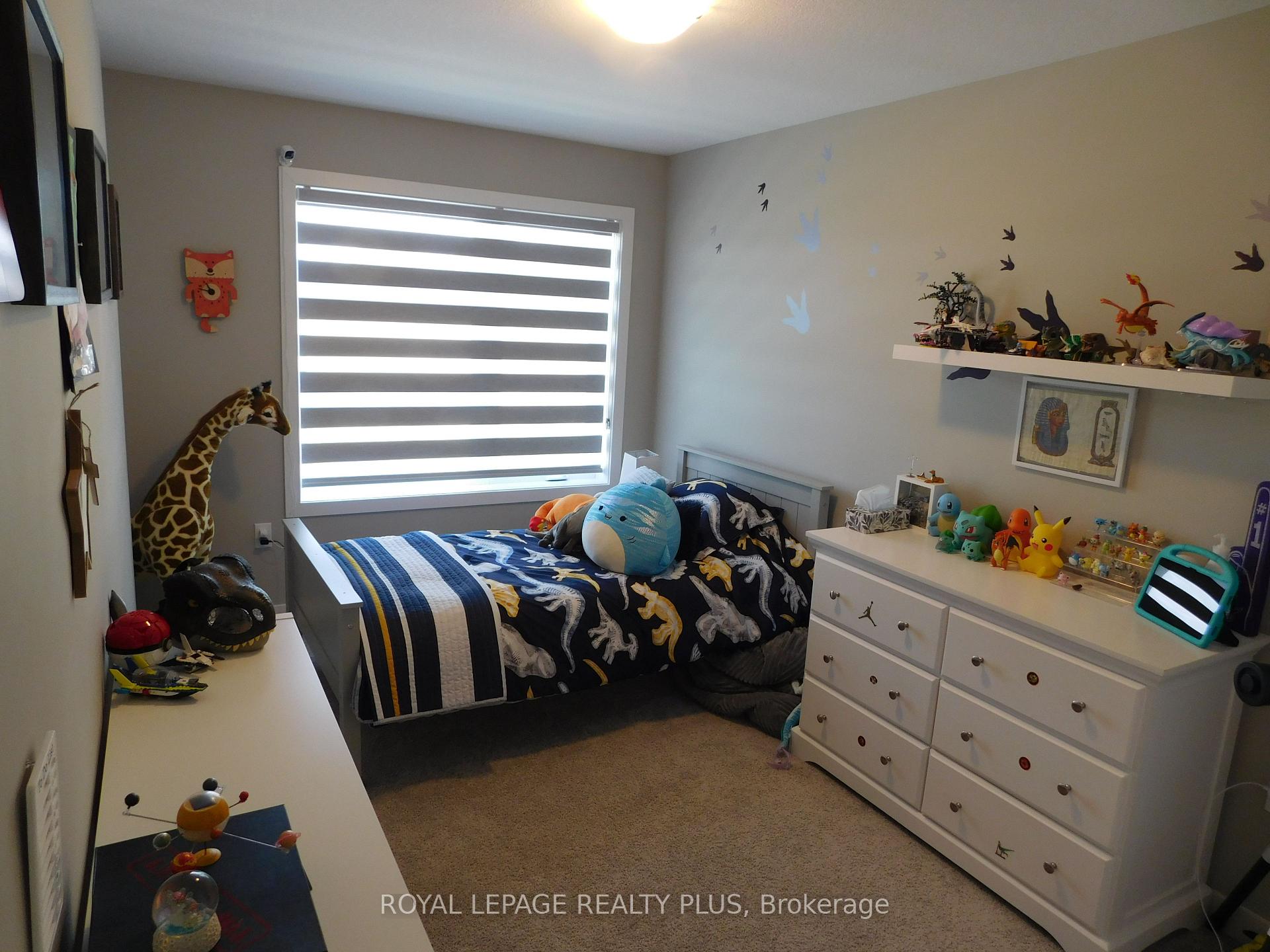 Photo 26 of 612 Caryndale Drive, Kitchener — HOMEH