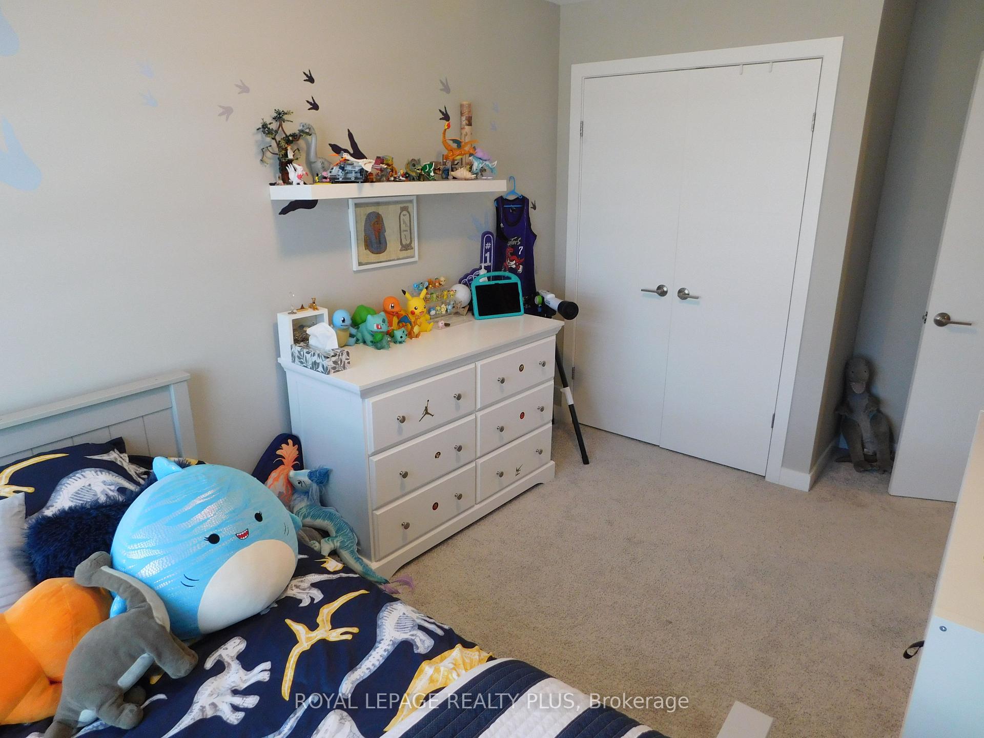 Photo 27 of 612 Caryndale Drive, Kitchener — HOMEH