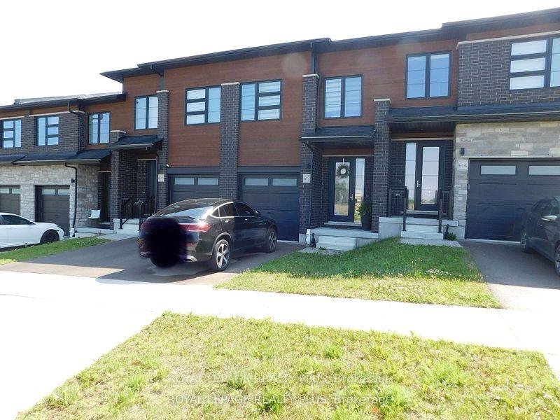 Photo 37 of 612 Caryndale Drive, Kitchener — HOMEH