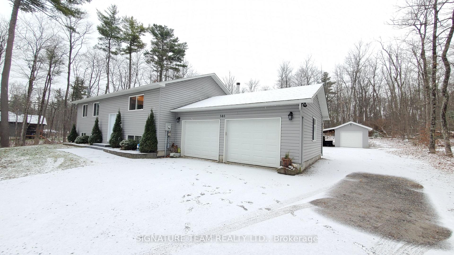 Photo 2 of 146 Deerfield Drive, McNab/Braeside, Mcnab/Braeside Twps — HOMEH