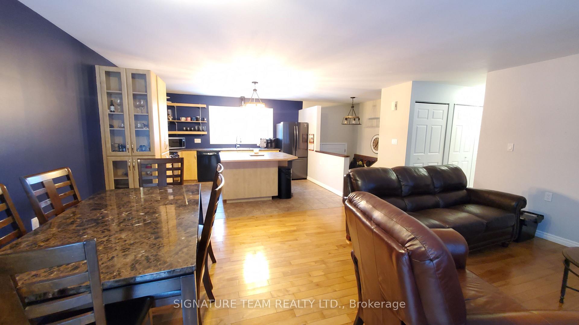Photo 12 of 146 Deerfield Drive, McNab/Braeside, Mcnab/Braeside Twps — HOMEH