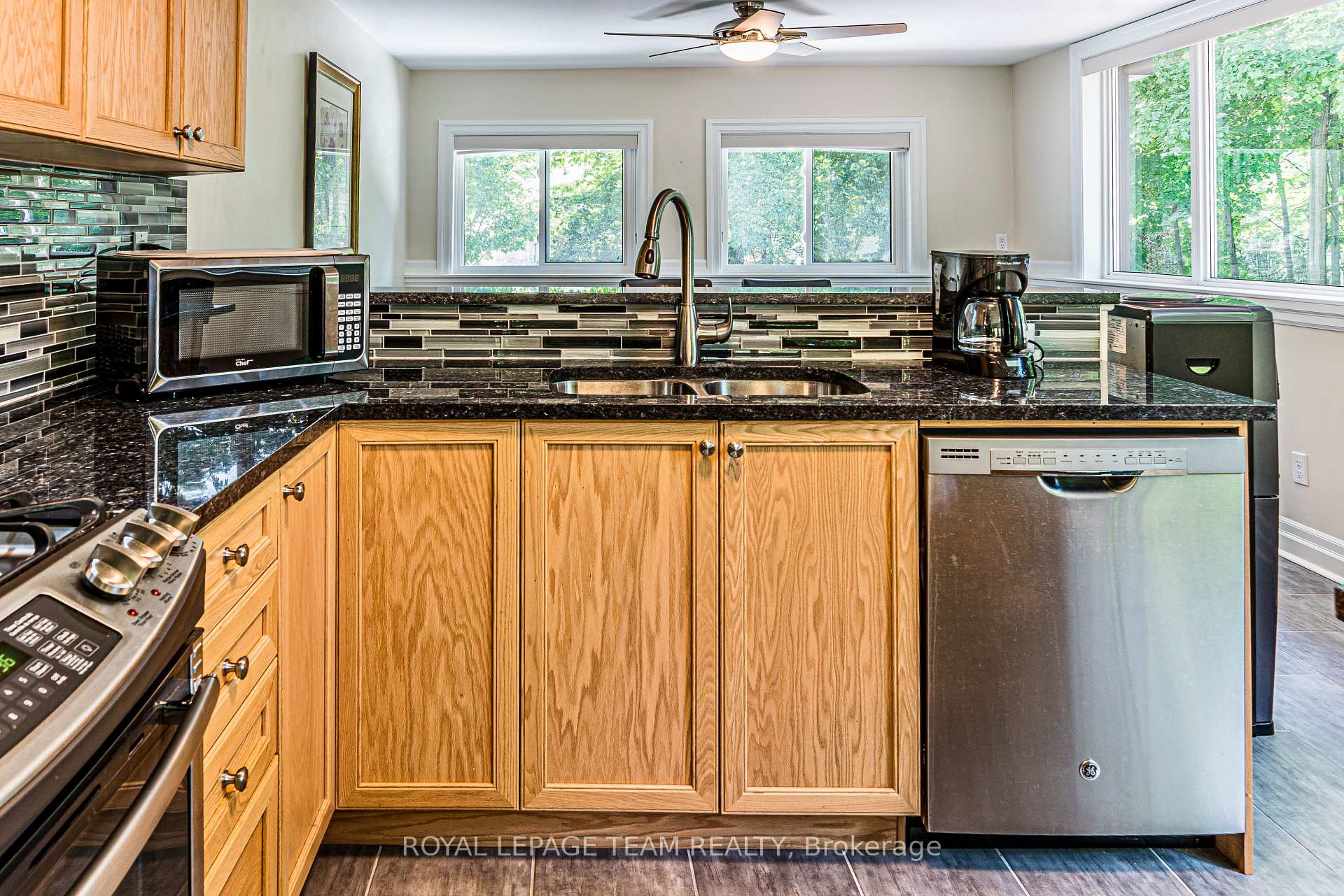 Photo 11 of 1206 Old Carp Road, Ottawa, Kanata - Morgan's Grant/South March — HOMEH