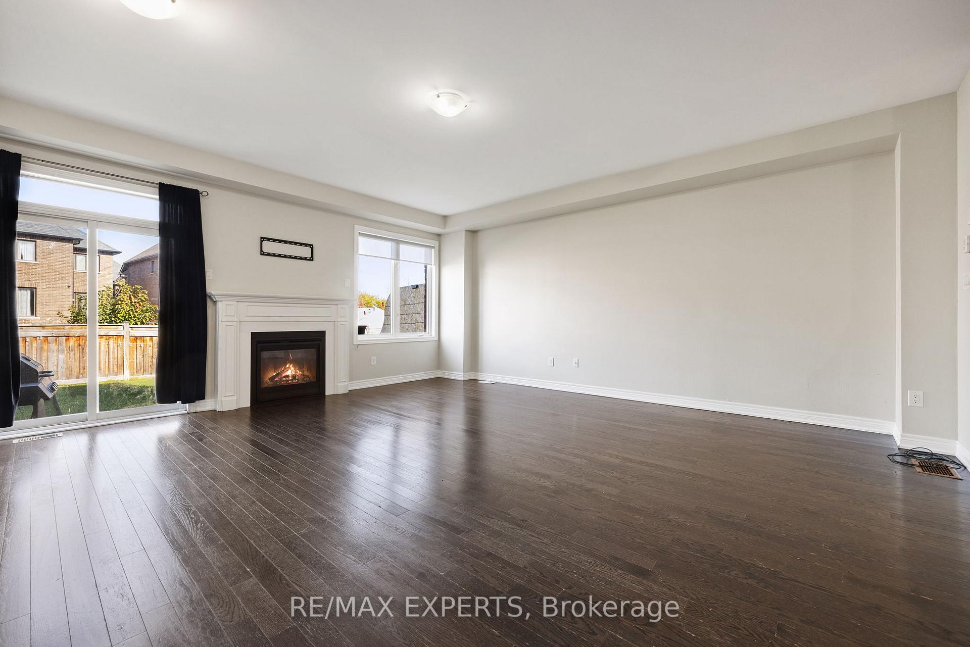 Photo 15 of 2087 Dale Road, Innisfil, Alcona — HOMEH