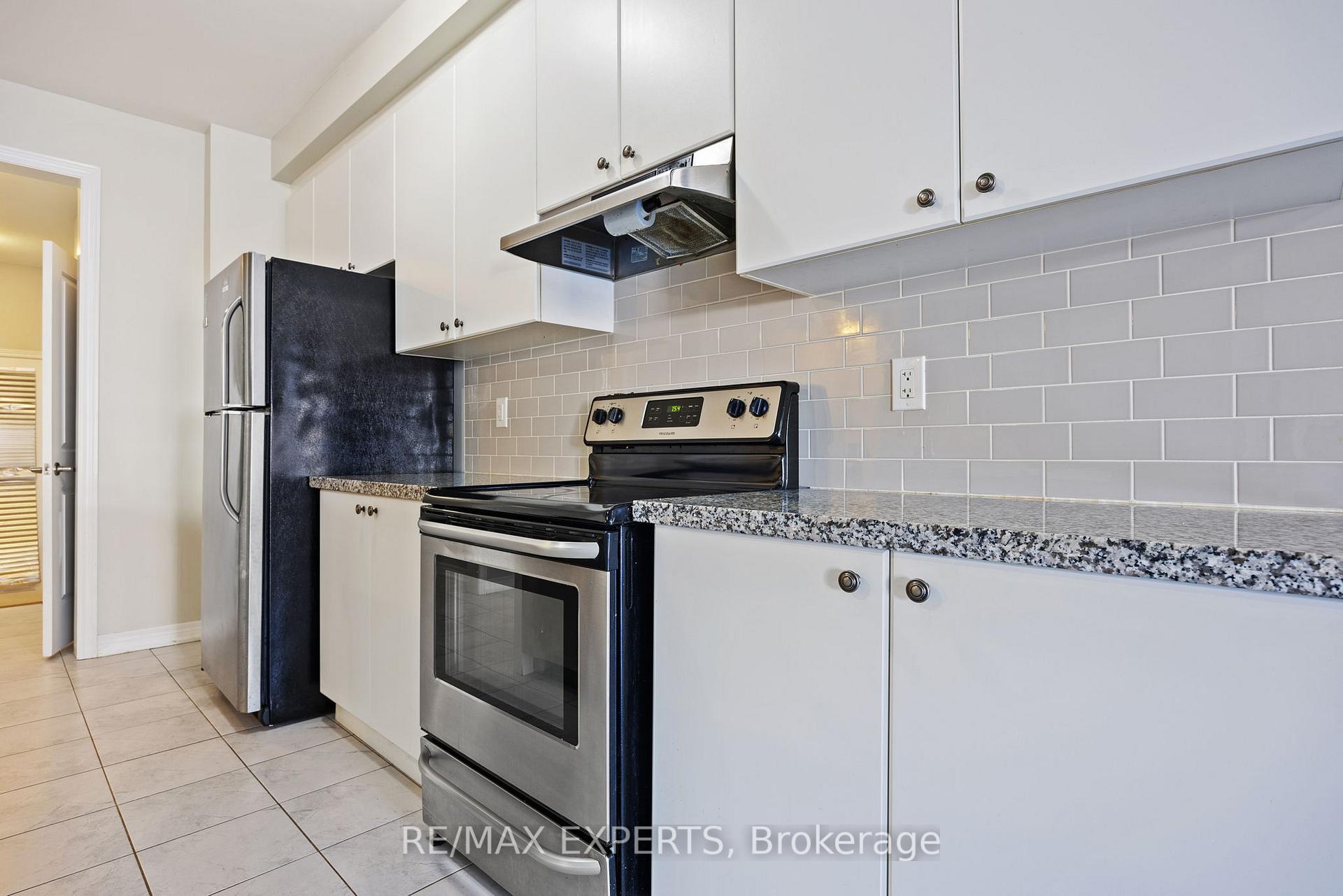 Photo 16 of 2087 Dale Road, Innisfil, Alcona — HOMEH