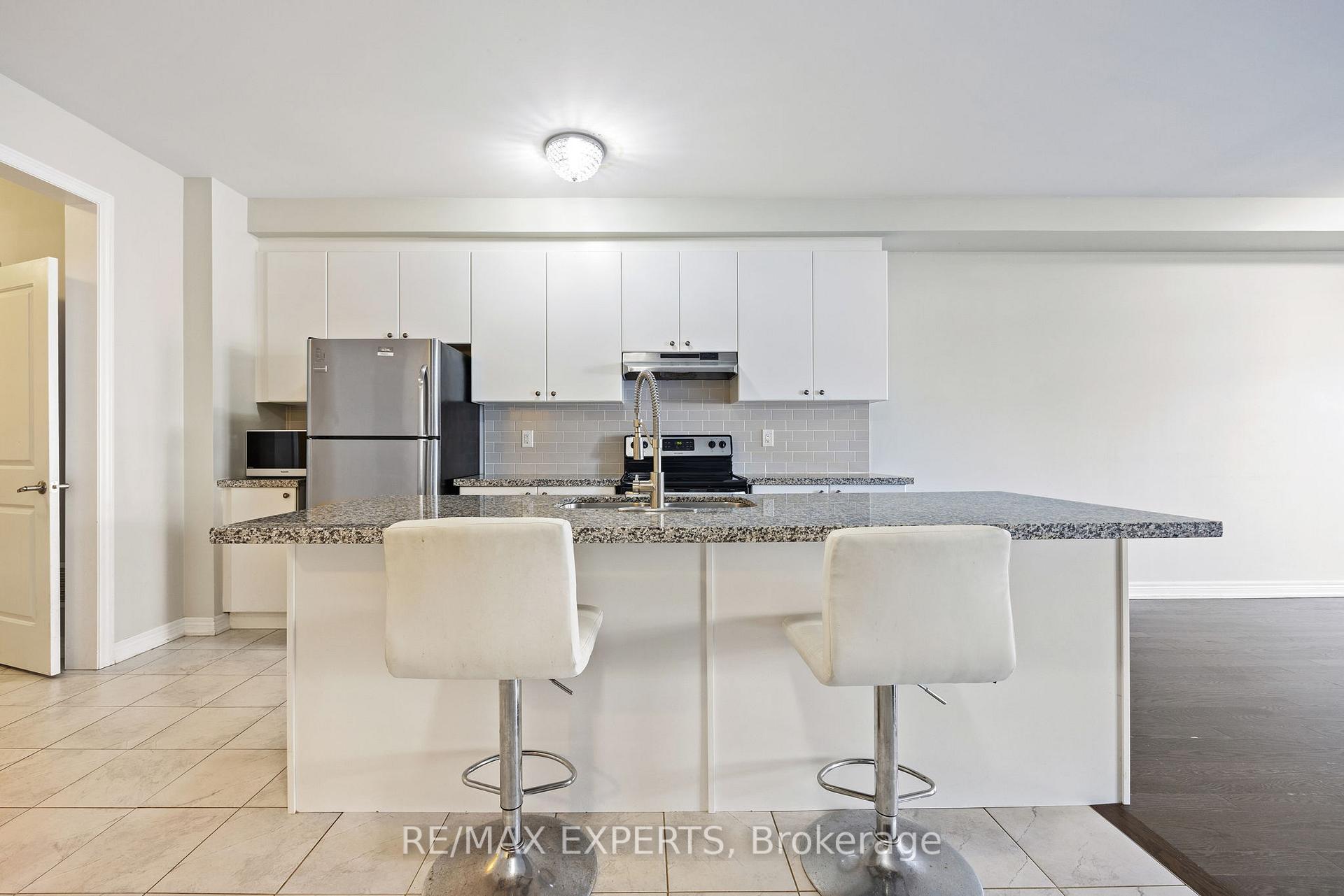 Photo 19 of 2087 Dale Road, Innisfil, Alcona — HOMEH