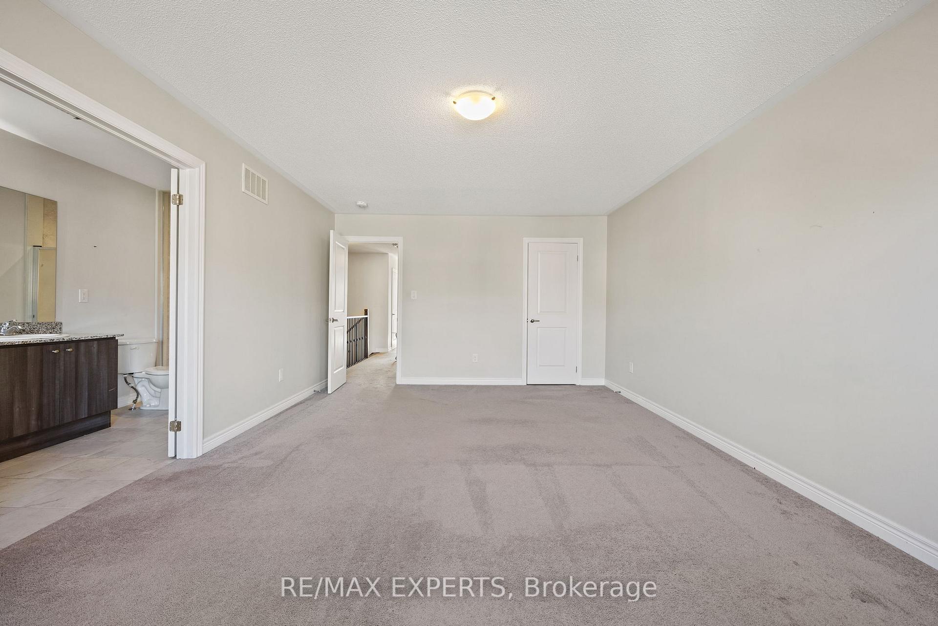 Photo 32 of 2087 Dale Road, Innisfil, Alcona — HOMEH