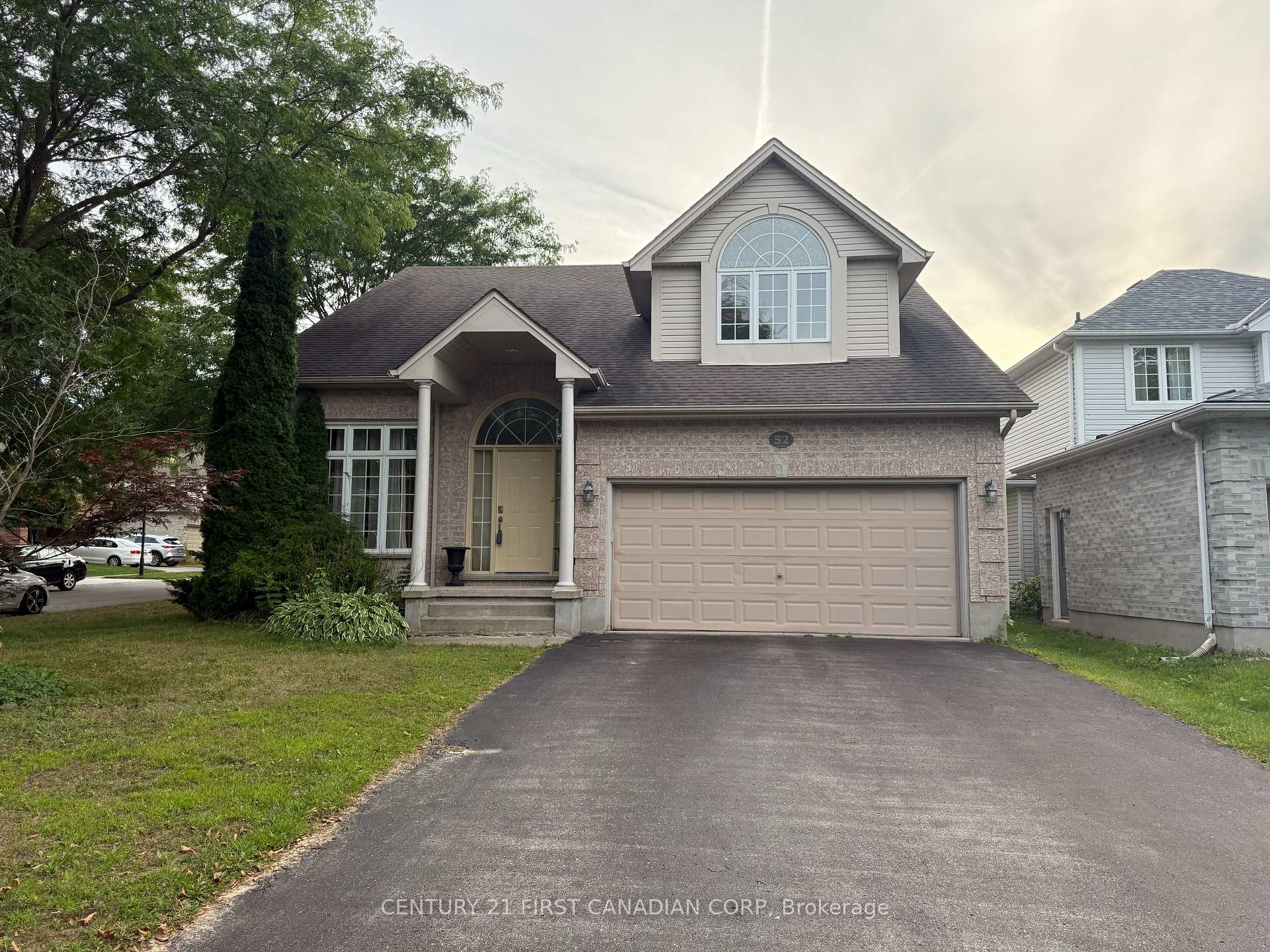 Front of 52 Cedarwood Crescent
