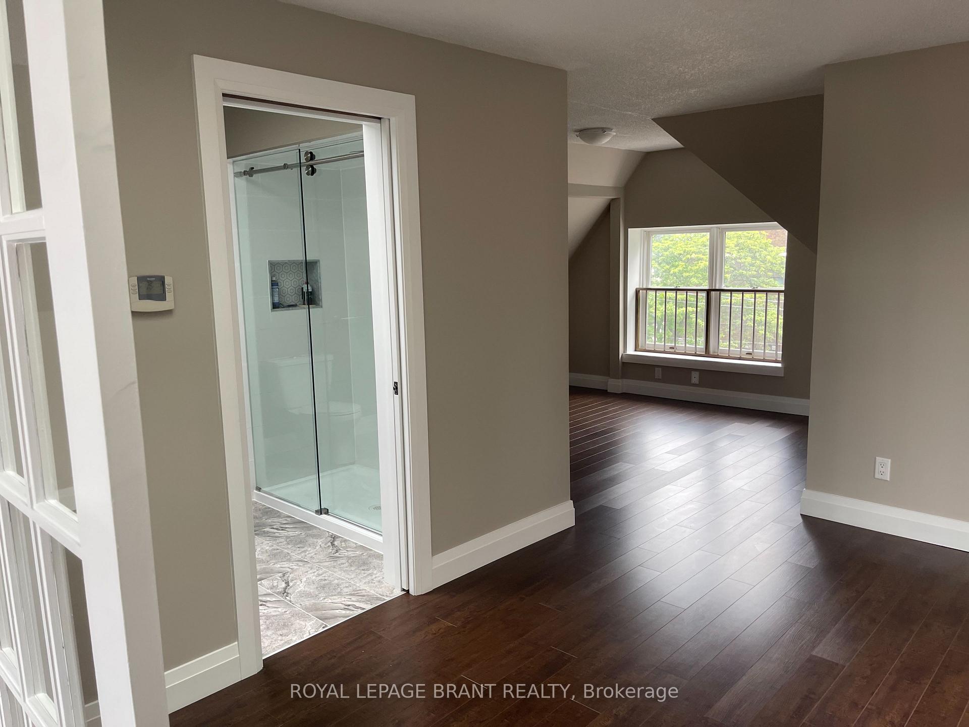 Photo 5 of Unit 5, 133 George Street, Hamilton, Strathcona — HOMEH