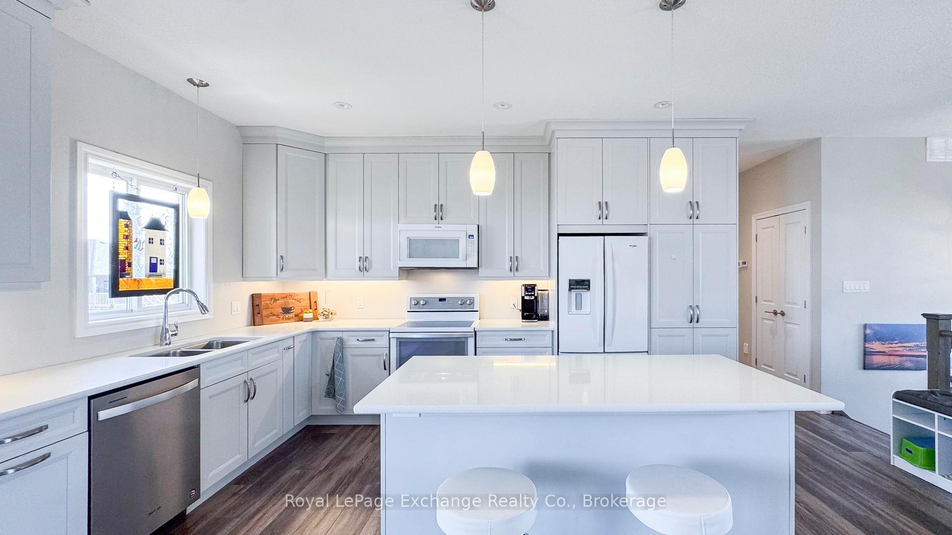 Photo 11 of 290 Saratoga Road, Kincardine — HOMEH