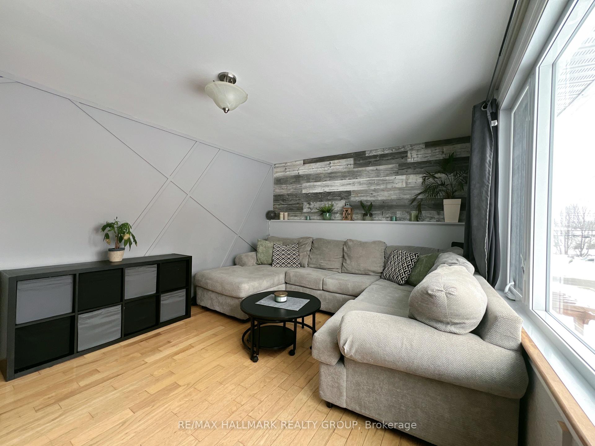 Photo 8 of 38 William Meek Drive, McNab/Braeside, Mcnab/Braeside Twps — HOMEH