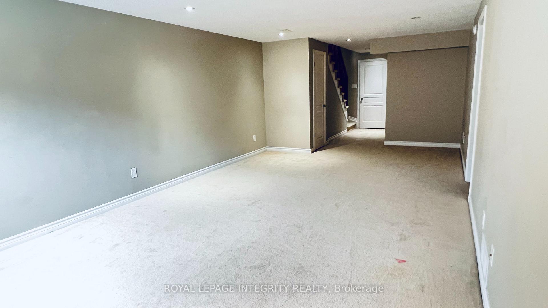 Photo 21 of 945 Fletcher Circle, Ottawa, Kanata - Kanata Lakes/Heritage Hills — HOMEH