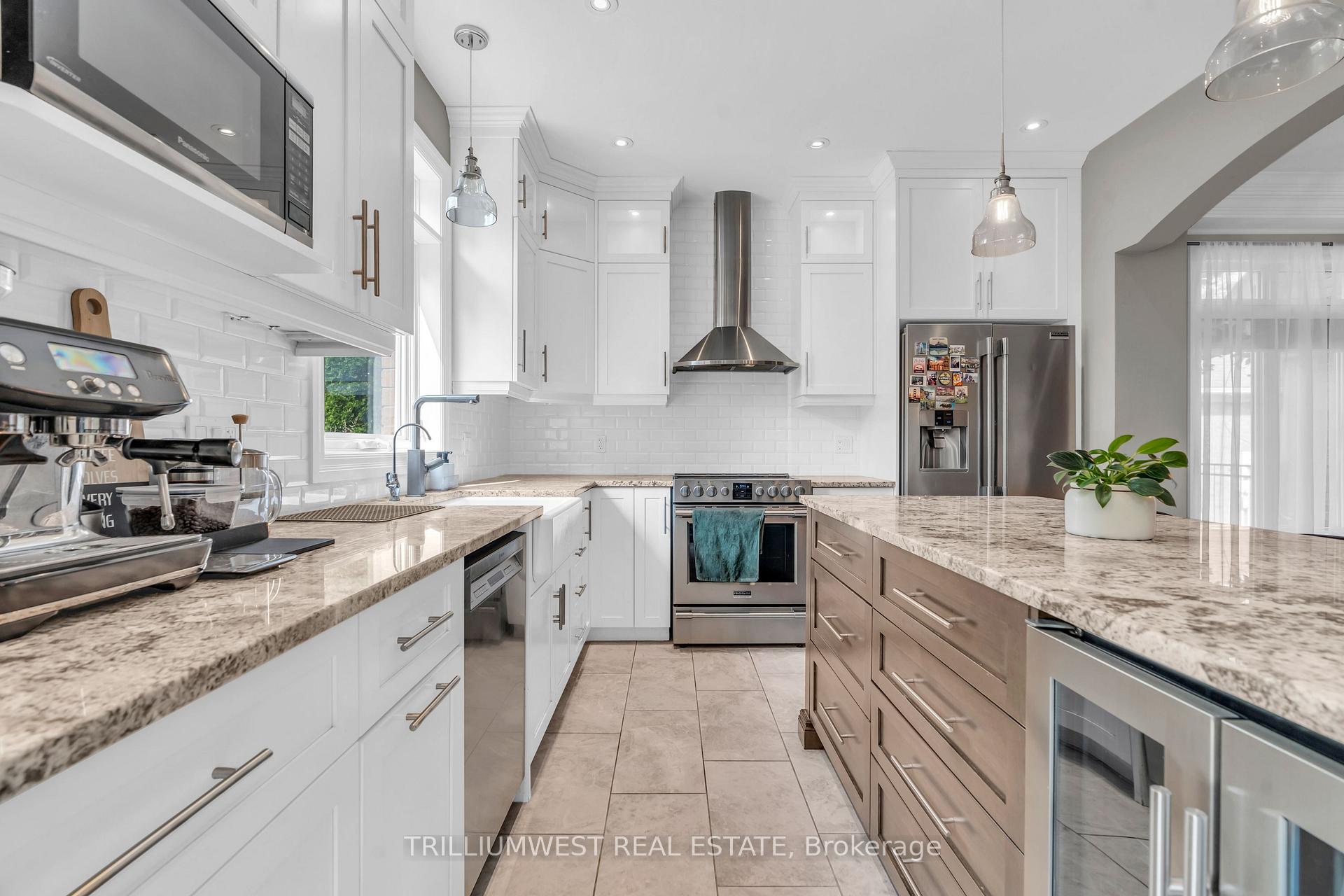 Photo 11 of 321 Deer Ridge Drive, Kitchener — HOMEH