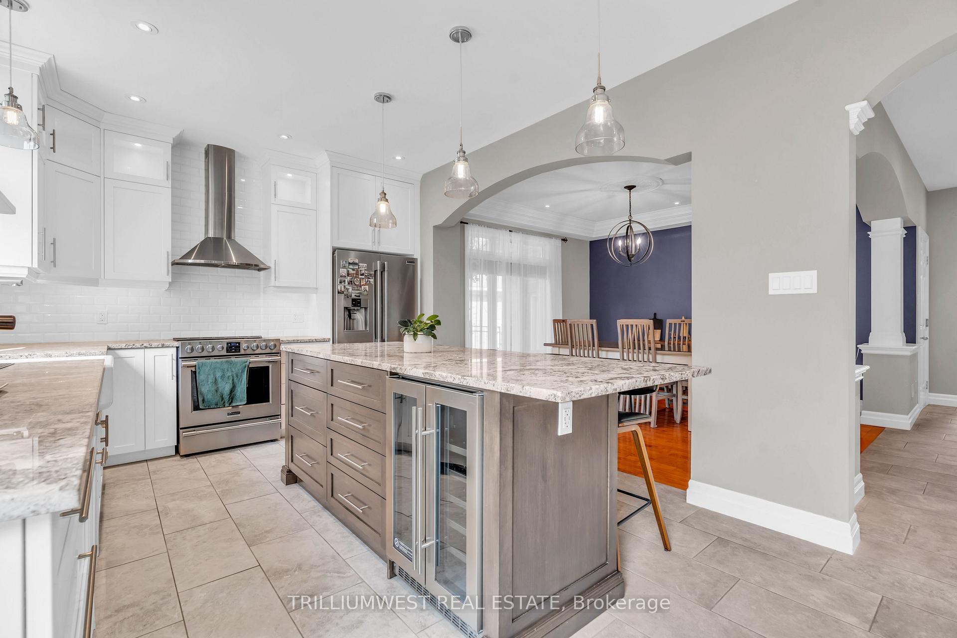 Photo 12 of 321 Deer Ridge Drive, Kitchener — HOMEH