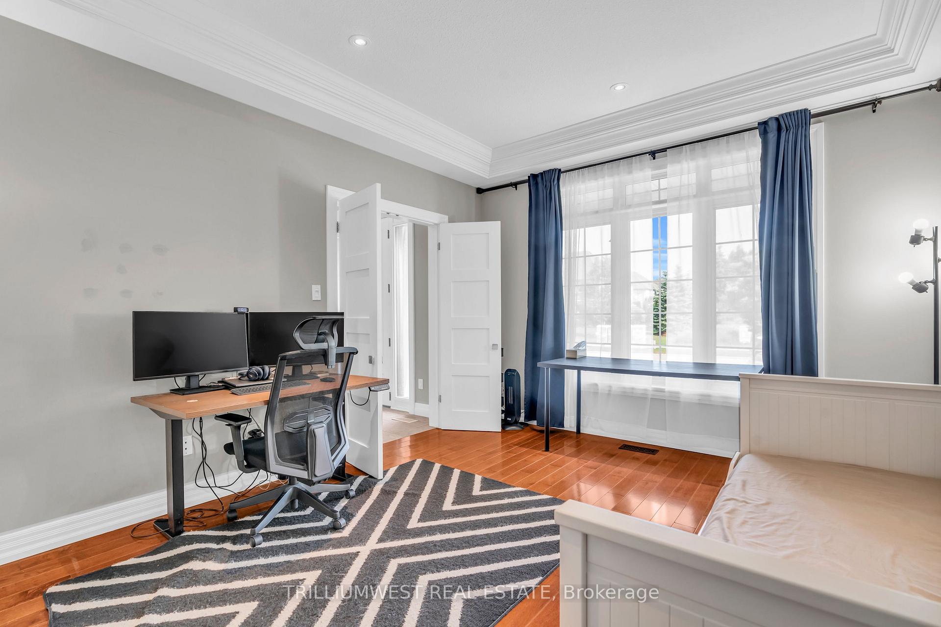 Photo 21 of 321 Deer Ridge Drive, Kitchener — HOMEH
