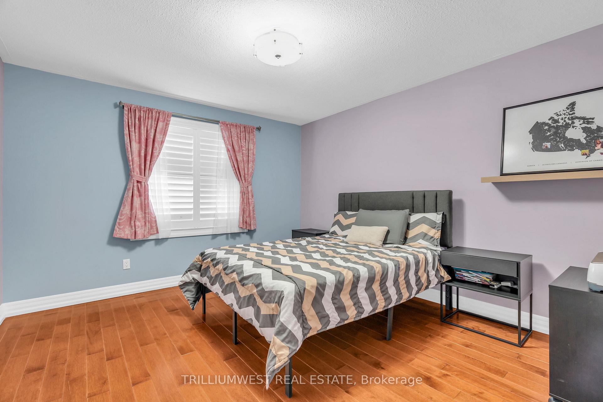 Photo 24 of 321 Deer Ridge Drive, Kitchener — HOMEH