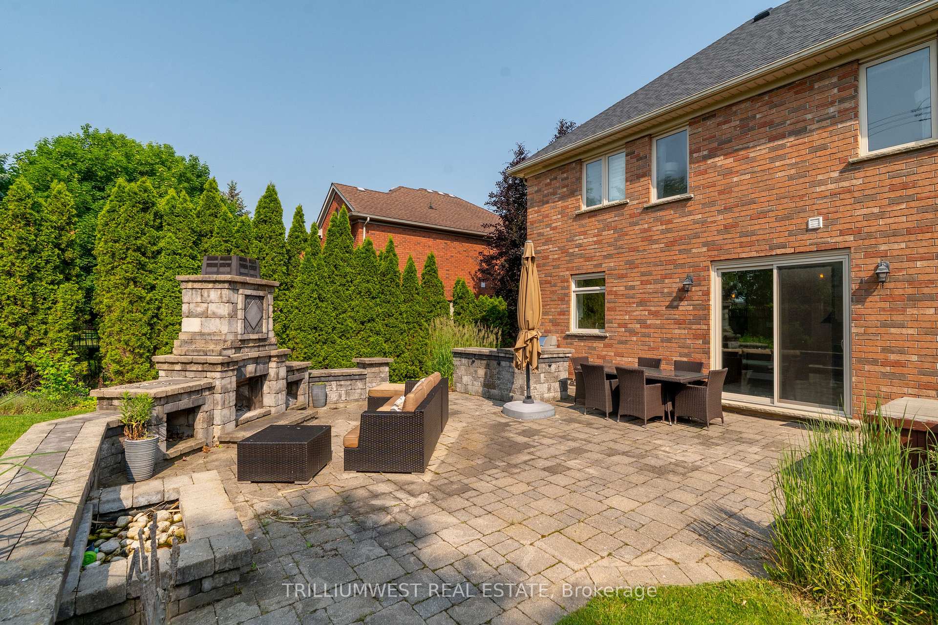 Photo 44 of 321 Deer Ridge Drive, Kitchener — HOMEH