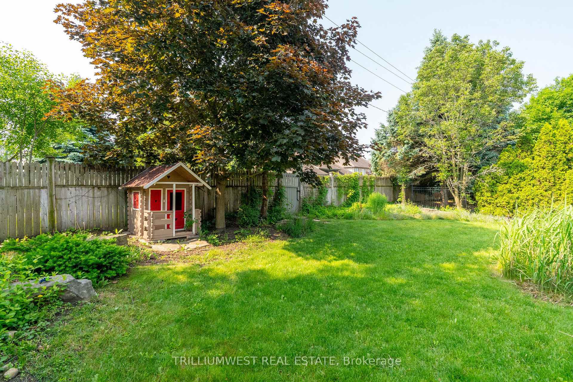 Photo 45 of 321 Deer Ridge Drive, Kitchener — HOMEH