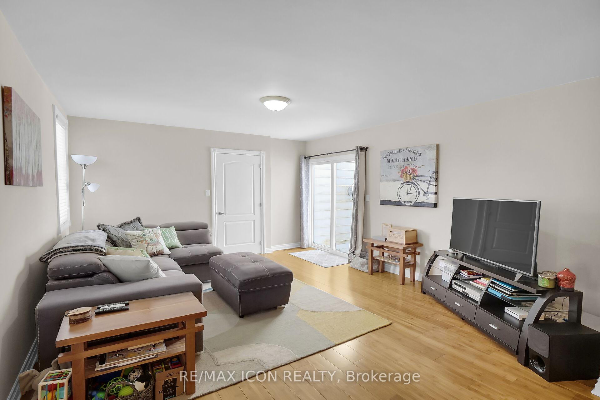 Photo 9 of 130 Alice Street, Lucan Biddulph, Lucan — HOMEH