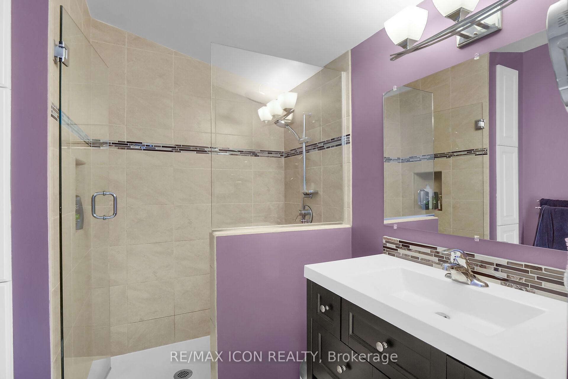 Photo 14 of 130 Alice Street, Lucan Biddulph, Lucan — HOMEH