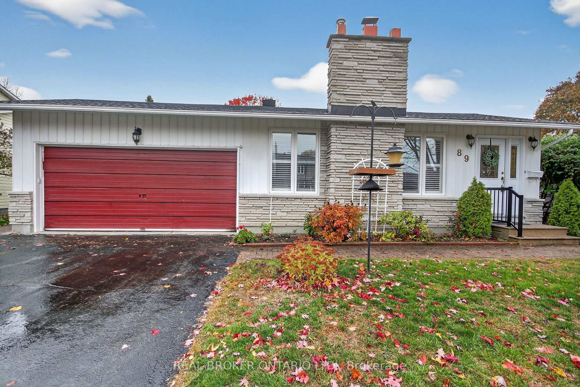 Photo 1 of 89 Country Lane W, Ottawa, Kanata - Glencairn/Hazeldean — HOMEH