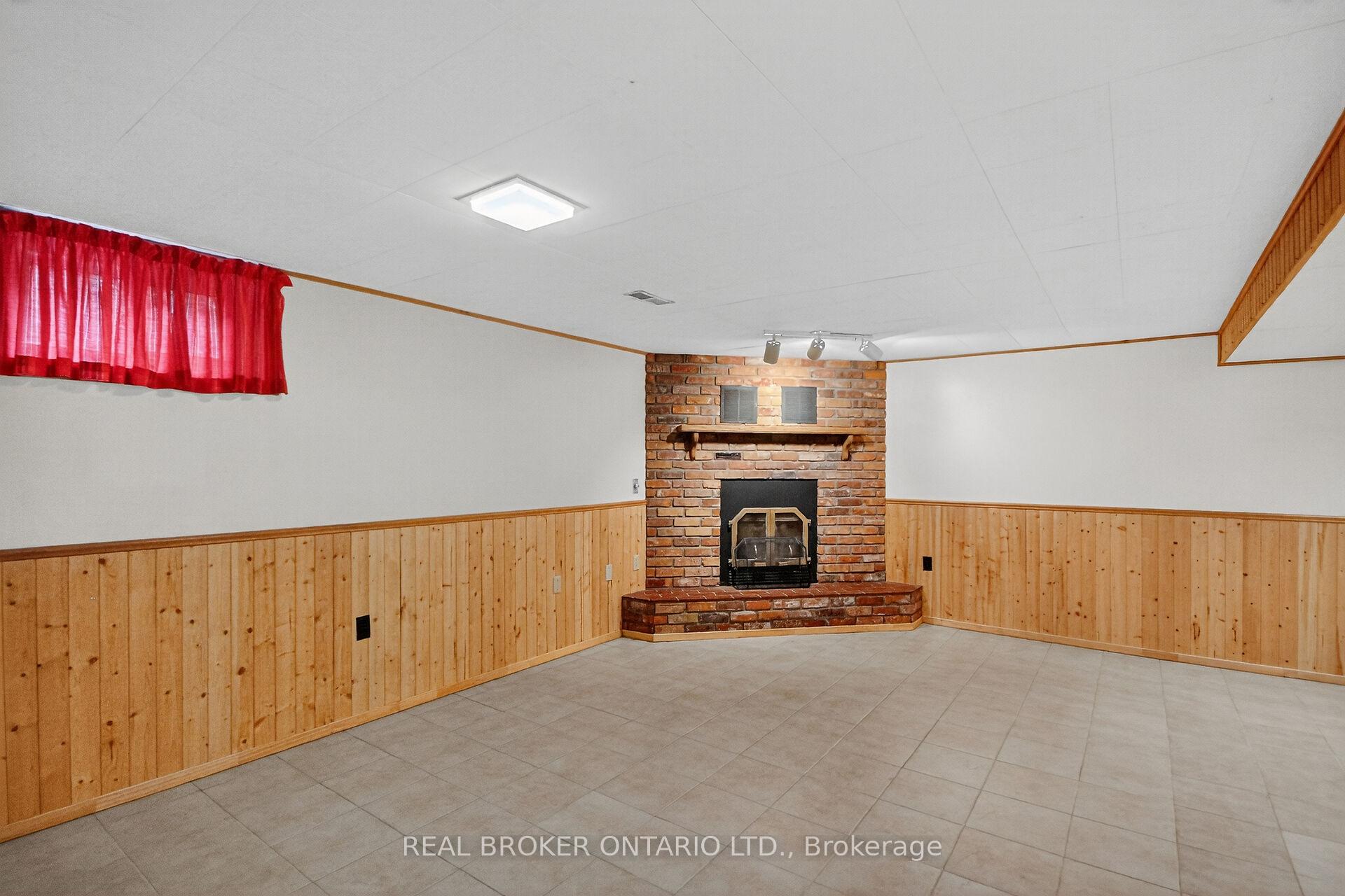 Photo 22 of 89 Country Lane W, Ottawa, Kanata - Glencairn/Hazeldean — HOMEH