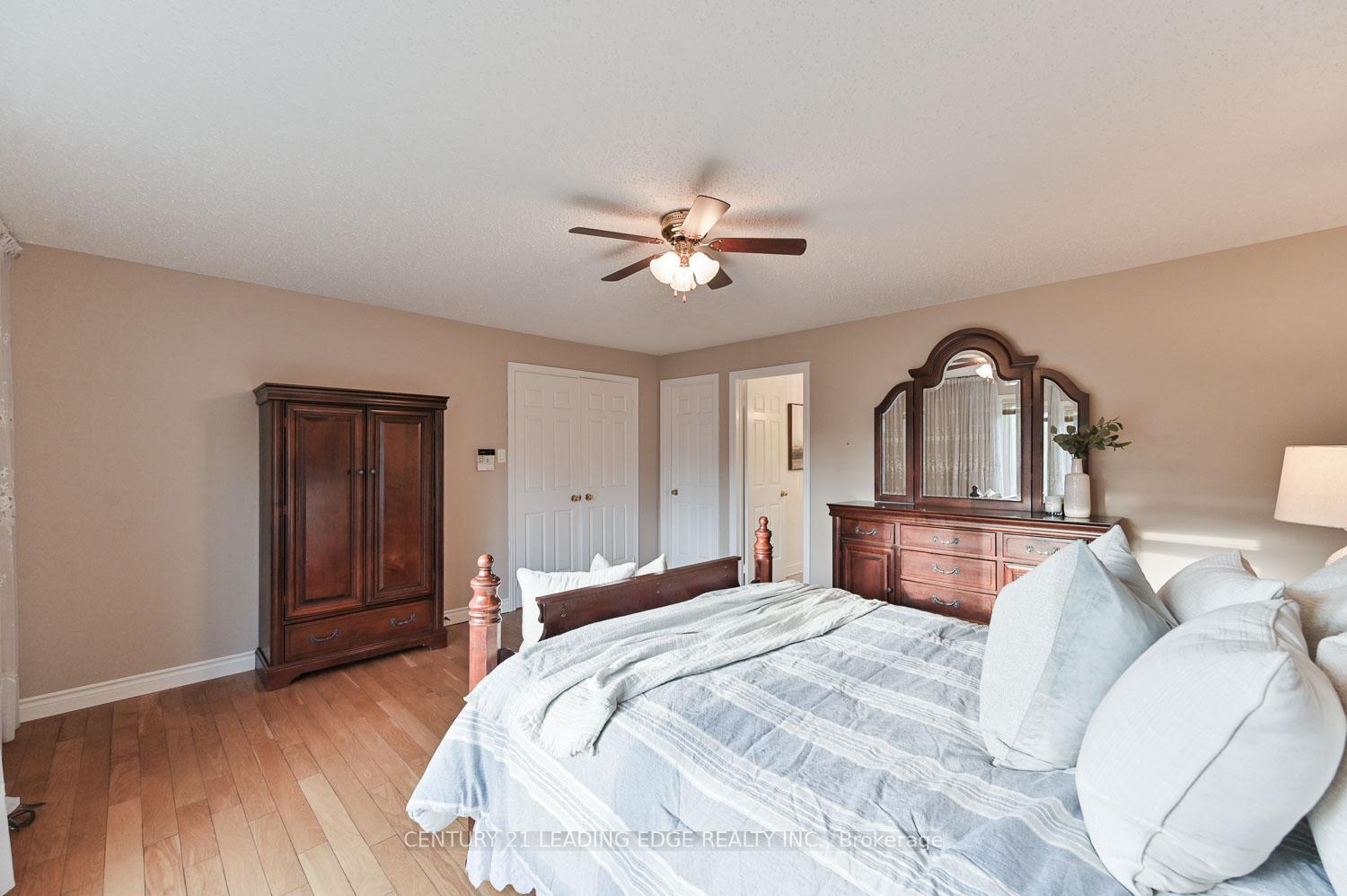 Photo 32 of 32 Addington Square, Markham, Unionville — HOMEH