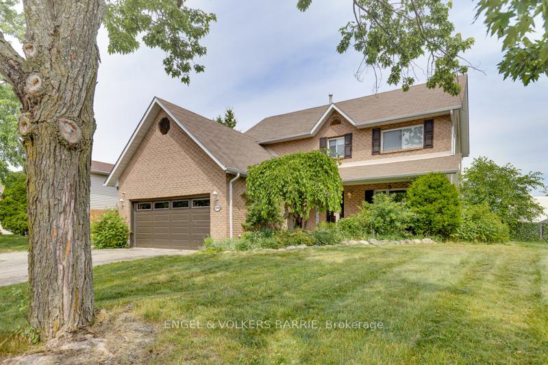Photo 2 of 2294 Webb Street, Innisfil, Stroud — HOMEH