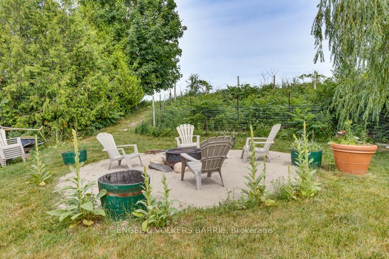Photo 27 of 2294 Webb Street, Innisfil, Stroud — HOMEH