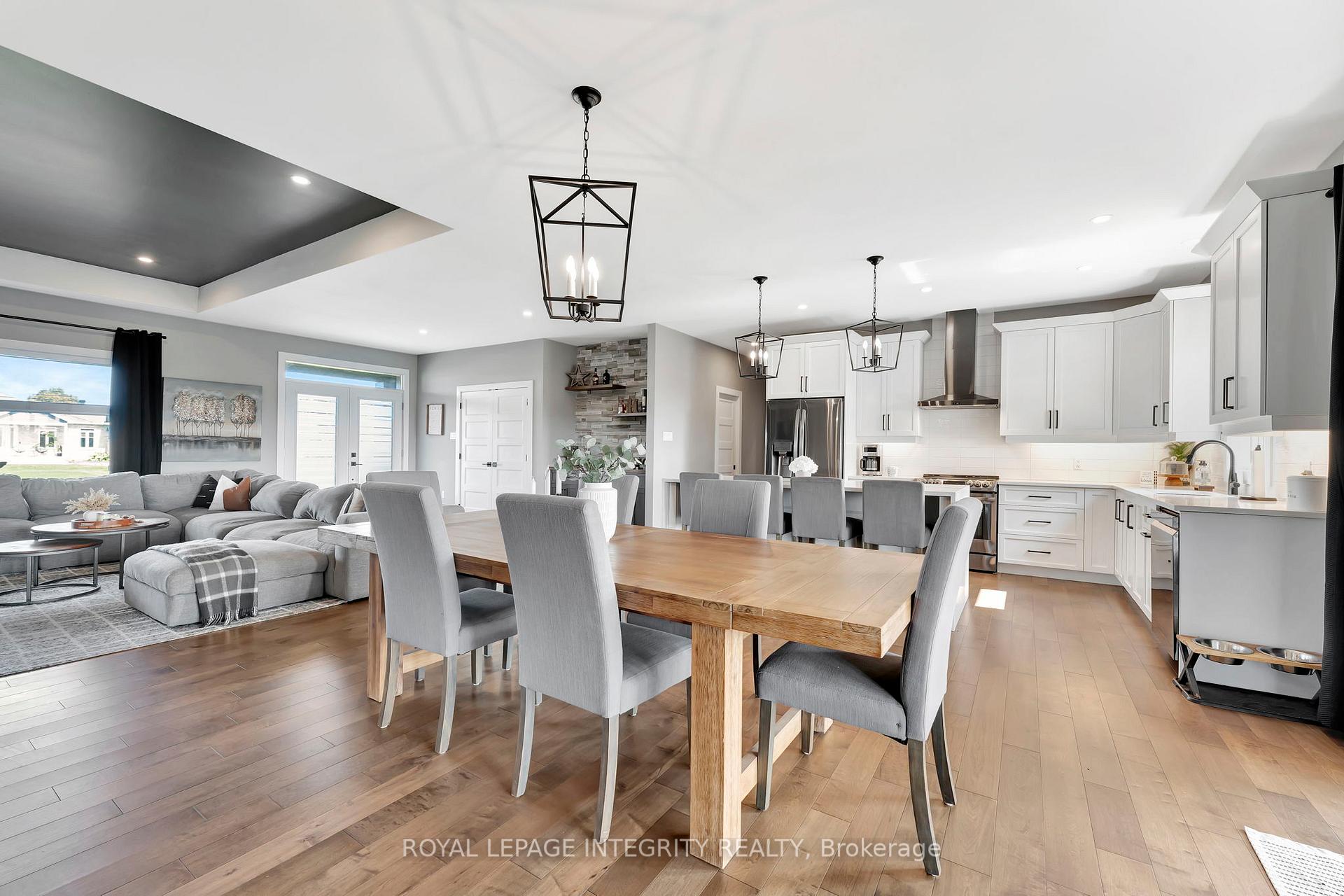 Photo 17 of 2210 Maple Forest Drive, Ottawa, North Gower — HOMEH