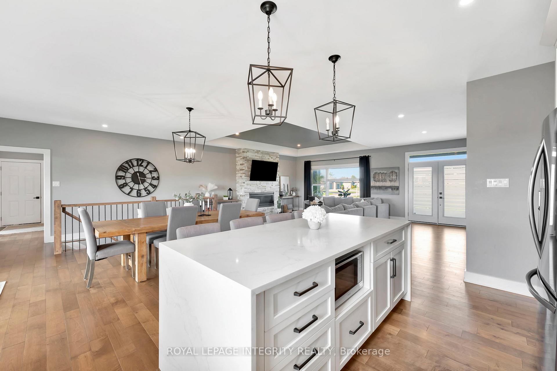 Photo 22 of 2210 Maple Forest Drive, Ottawa, North Gower — HOMEH